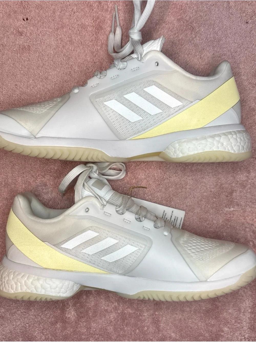 adidas Avaluxe Women Size 7.5 Tennis White Sneakers Athletic Shoes JQ7080